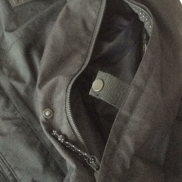 Jacket - Picture 6 of 11